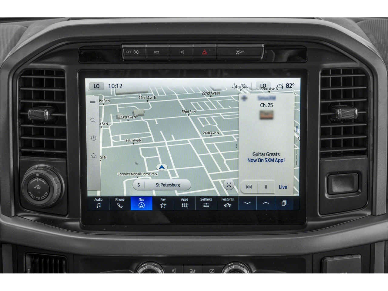 2025 Ford F-150 XLT - Photo 12