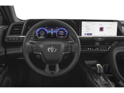 2025 Toyota Toyota Crown Signia XLE