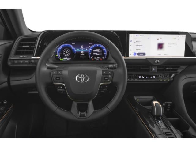 2025 Toyota Toyota Crown Signia XLE