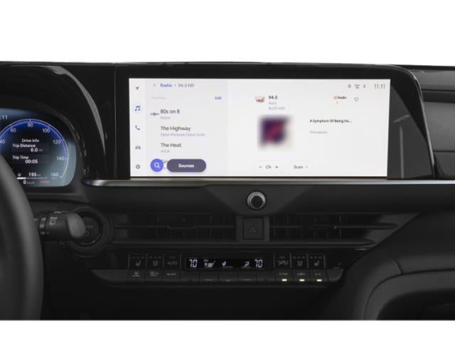 2025 Toyota Toyota Crown Signia XLE