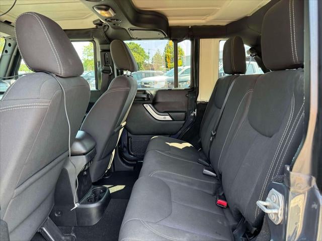 2017 Jeep Wrangler Unlimited Sahara