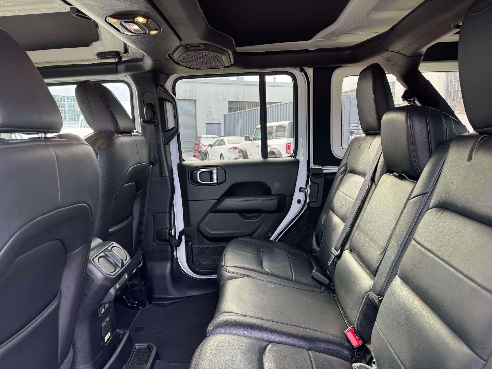 2019 Jeep Wrangler Unlimited Sahara Altitude 4x4