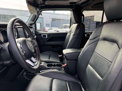 2019 Jeep Wrangler Unlimited Sahara Altitude 4x4