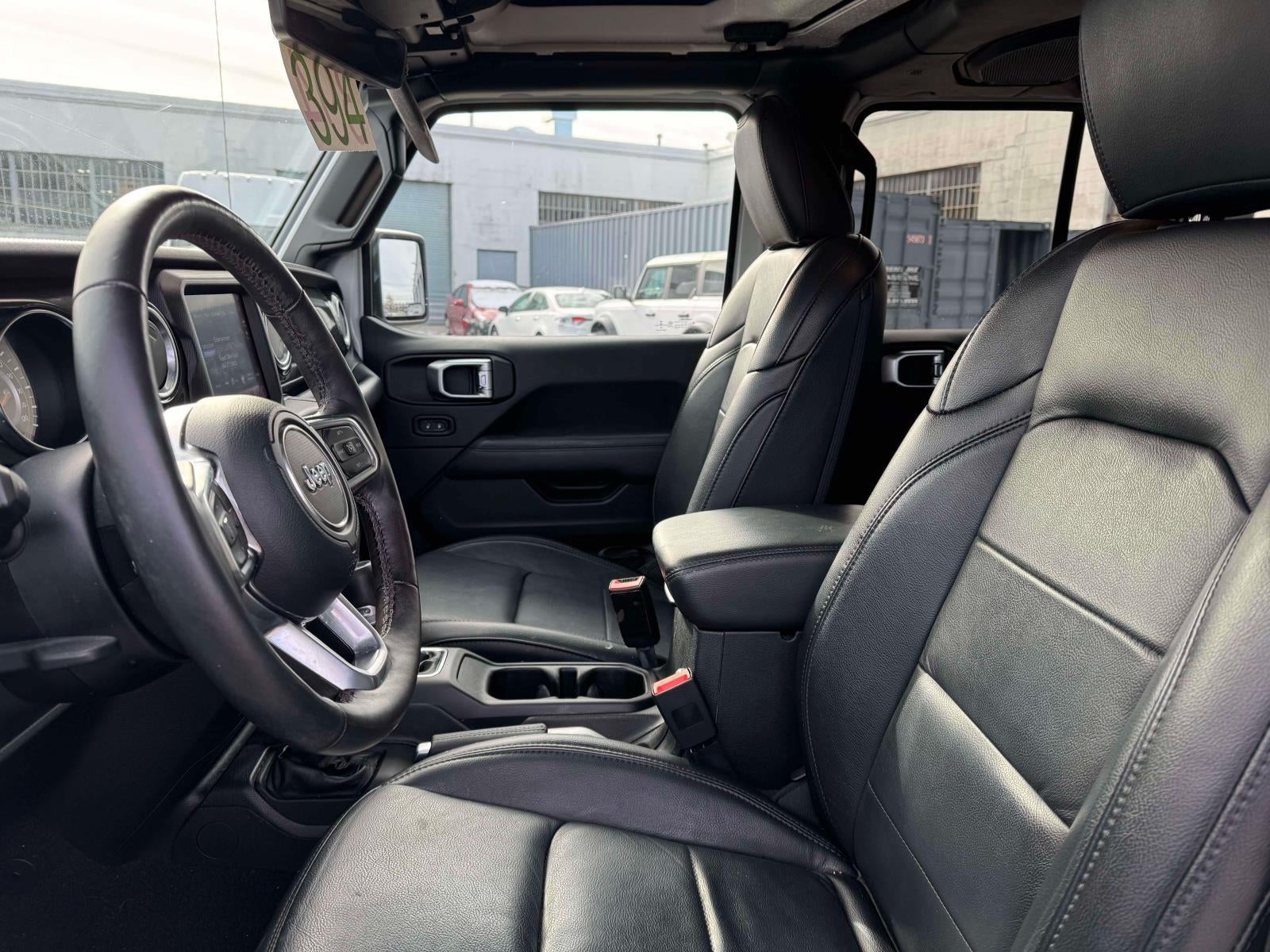 2019 Jeep Wrangler Unlimited Sahara Altitude 4x4