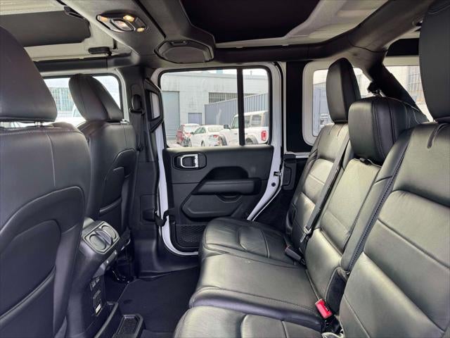 2019 Jeep Wrangler Unlimited Sahara Altitude 4x4