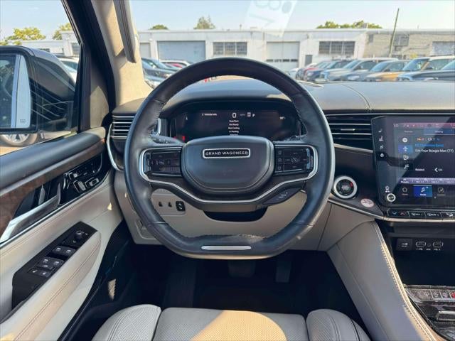 2023 Jeep Grand Wagoneer L Series II 4x4