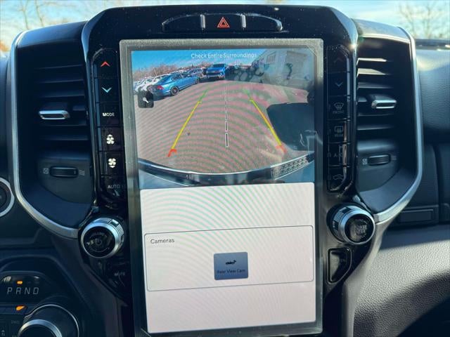 2023 RAM 1500 Big Horn Crew Cab 4x4 57' Box