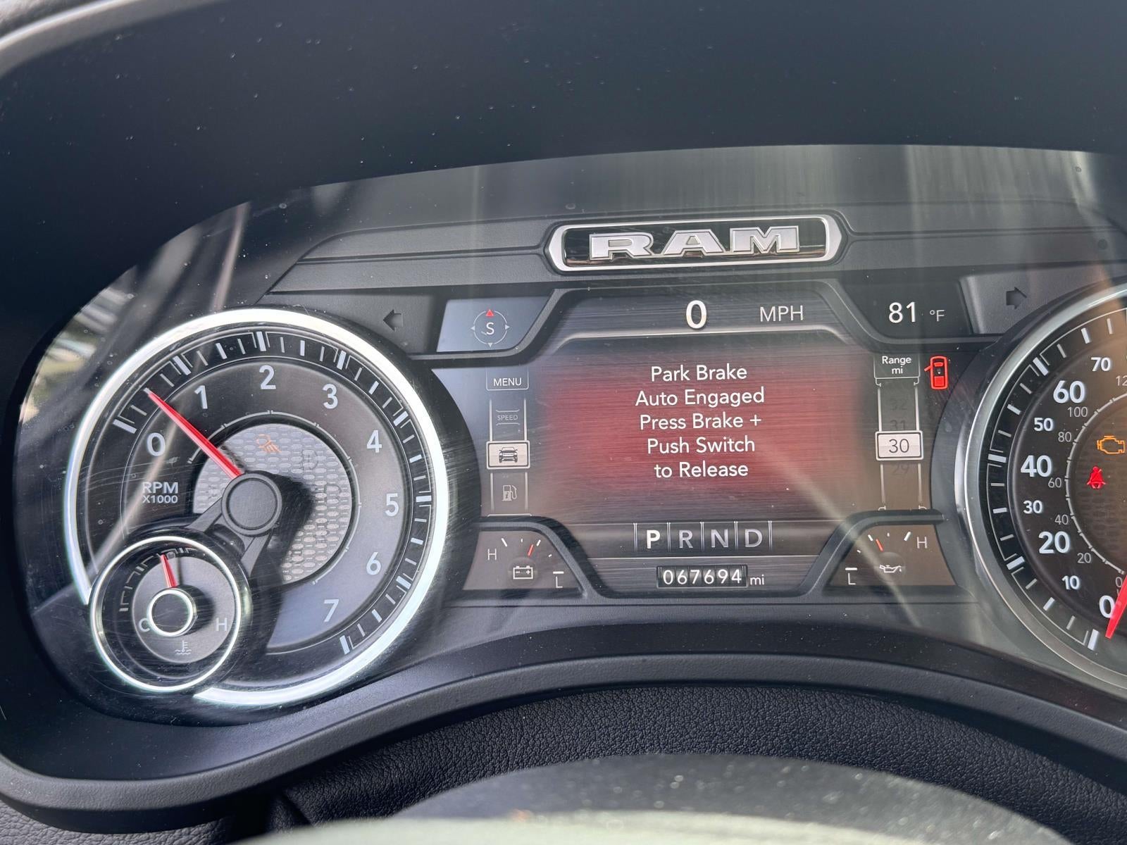 2019 RAM 1500 Big Horn/Lone Star Crew Cab 4x4 57' Box