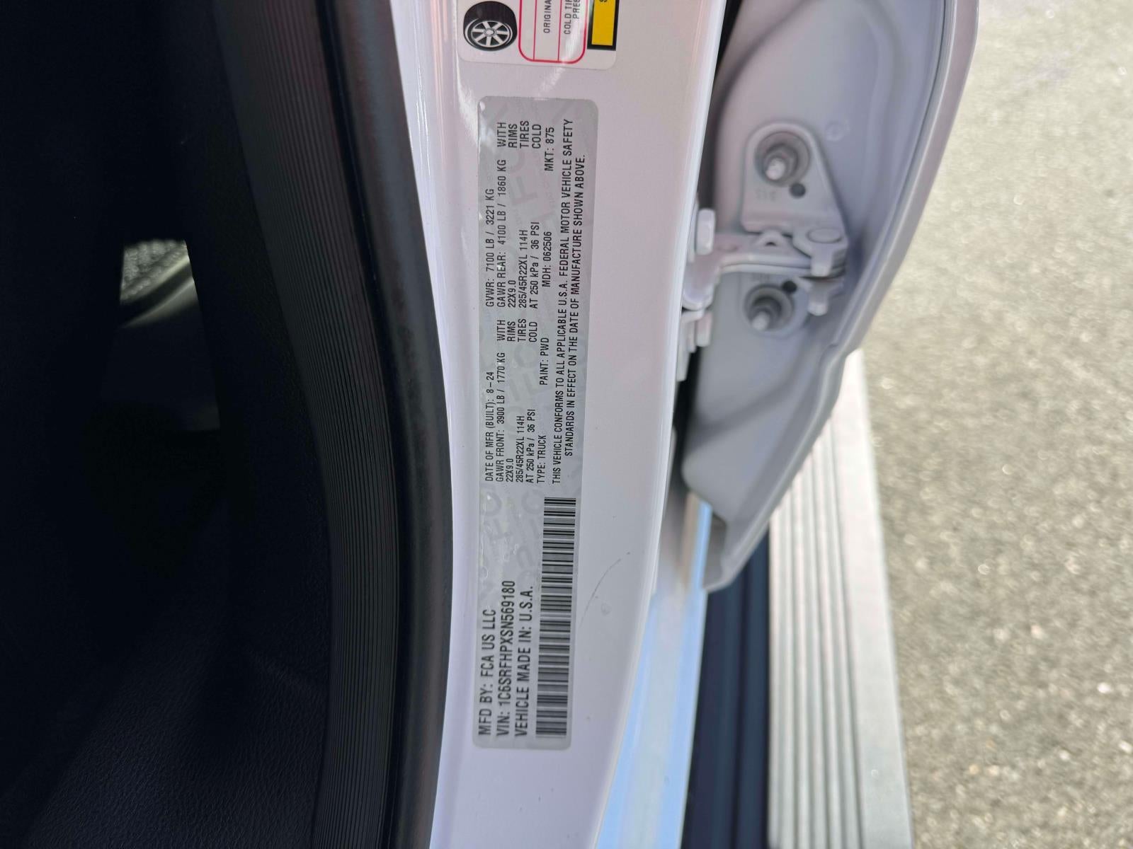 2025 RAM 1500 Limited Crew Cab 4x4 57' Box