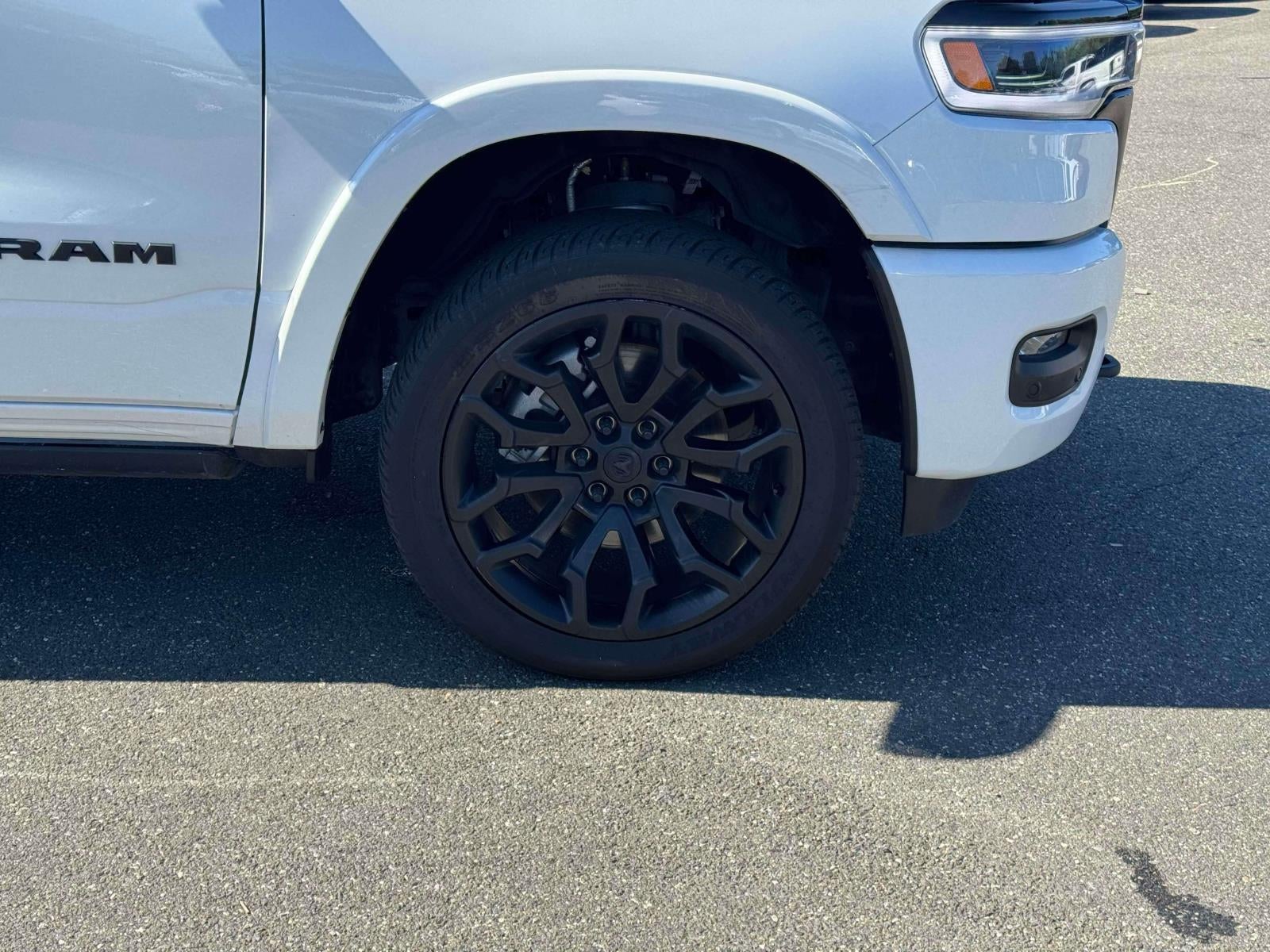 2025 RAM 1500 Limited Crew Cab 4x4 57' Box