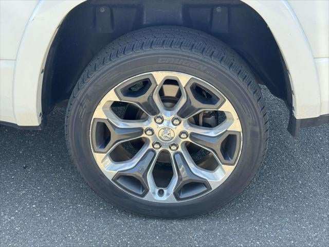 2019 RAM 1500 Limited Crew Cab 4x4 57' Box