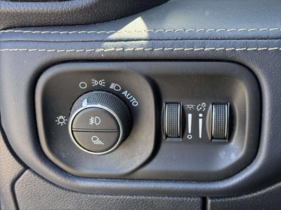 2019 RAM 1500 Limited Crew Cab 4x4 57' Box