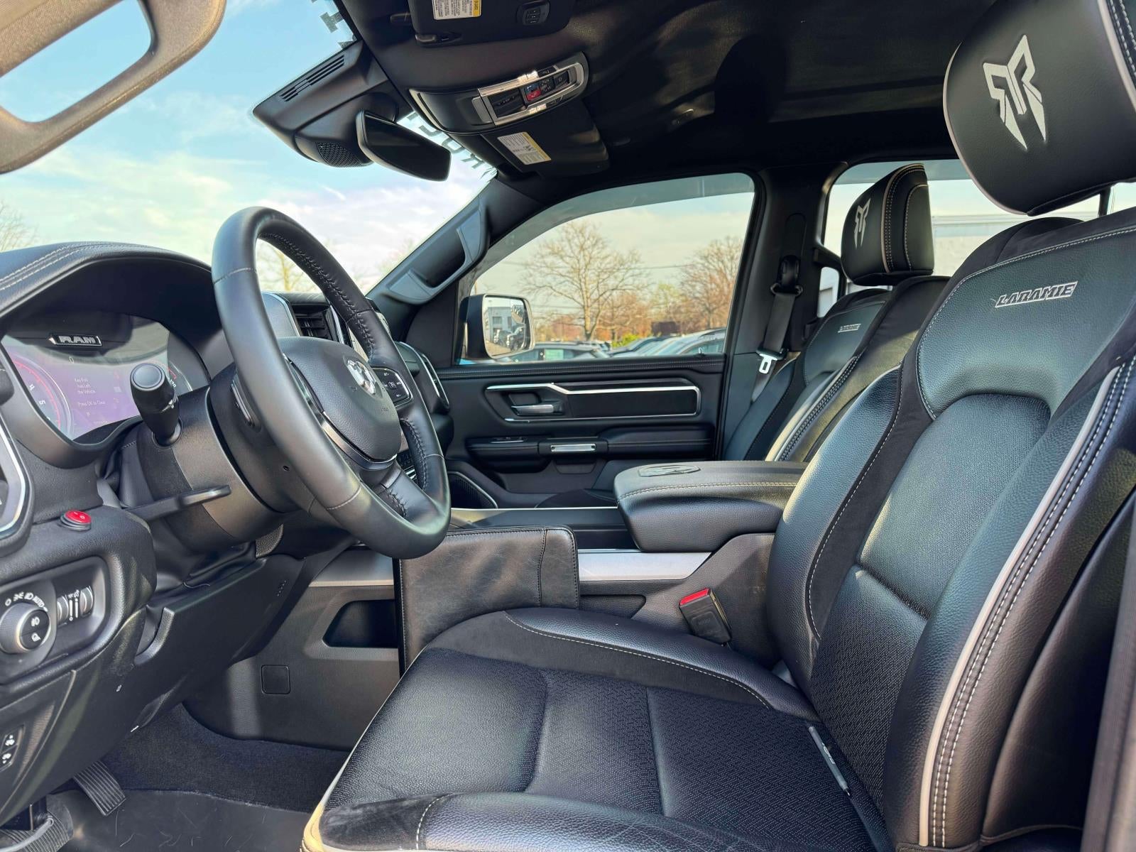 2024 RAM 1500 Laramie Crew Cab 4x4 57' Box