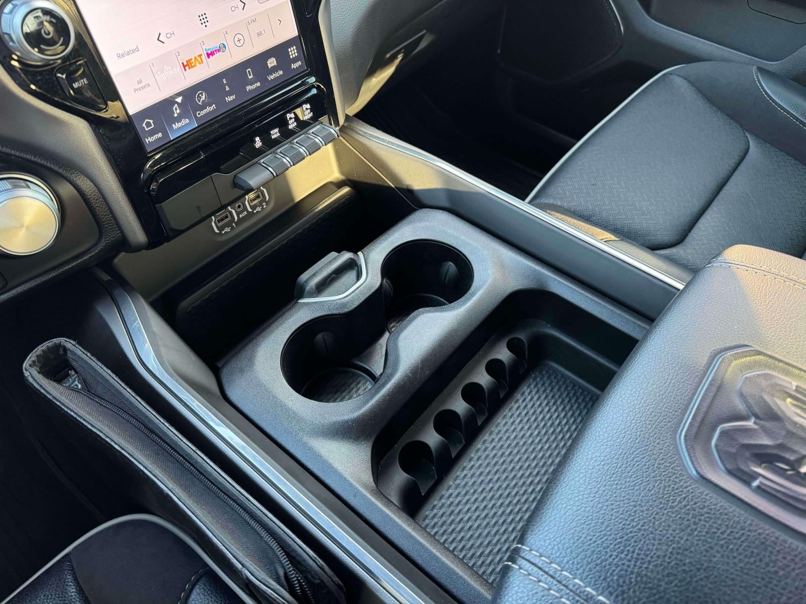 2024 RAM 1500 Laramie Crew Cab 4x4 57' Box