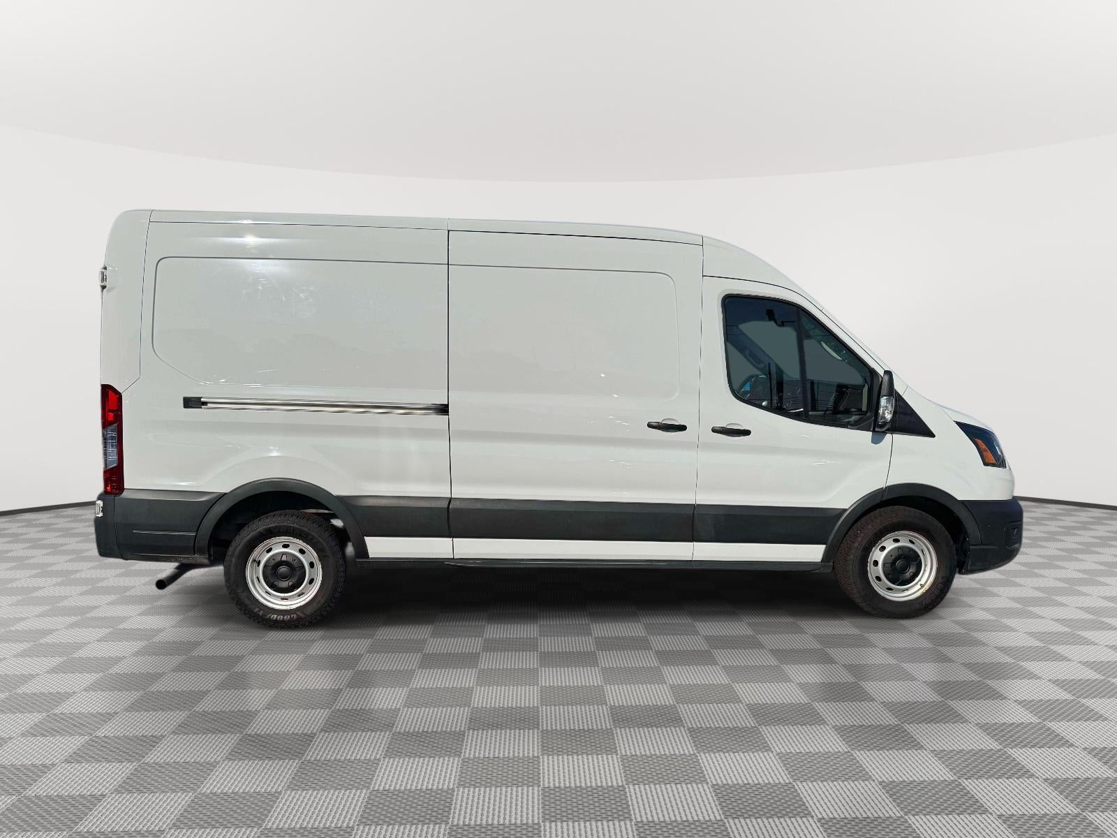 2022 Ford Transit-250 Cargo Base