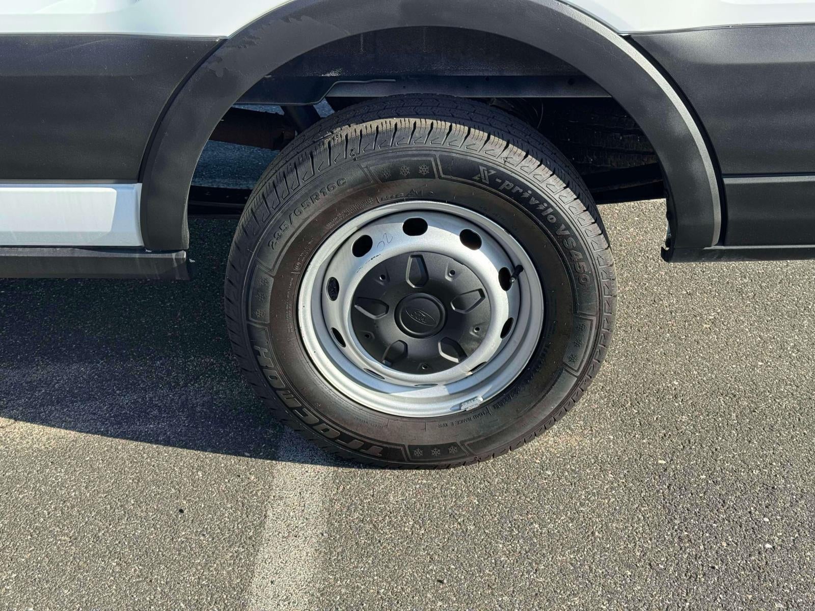 2024 Ford Transit-250 Cargo Base