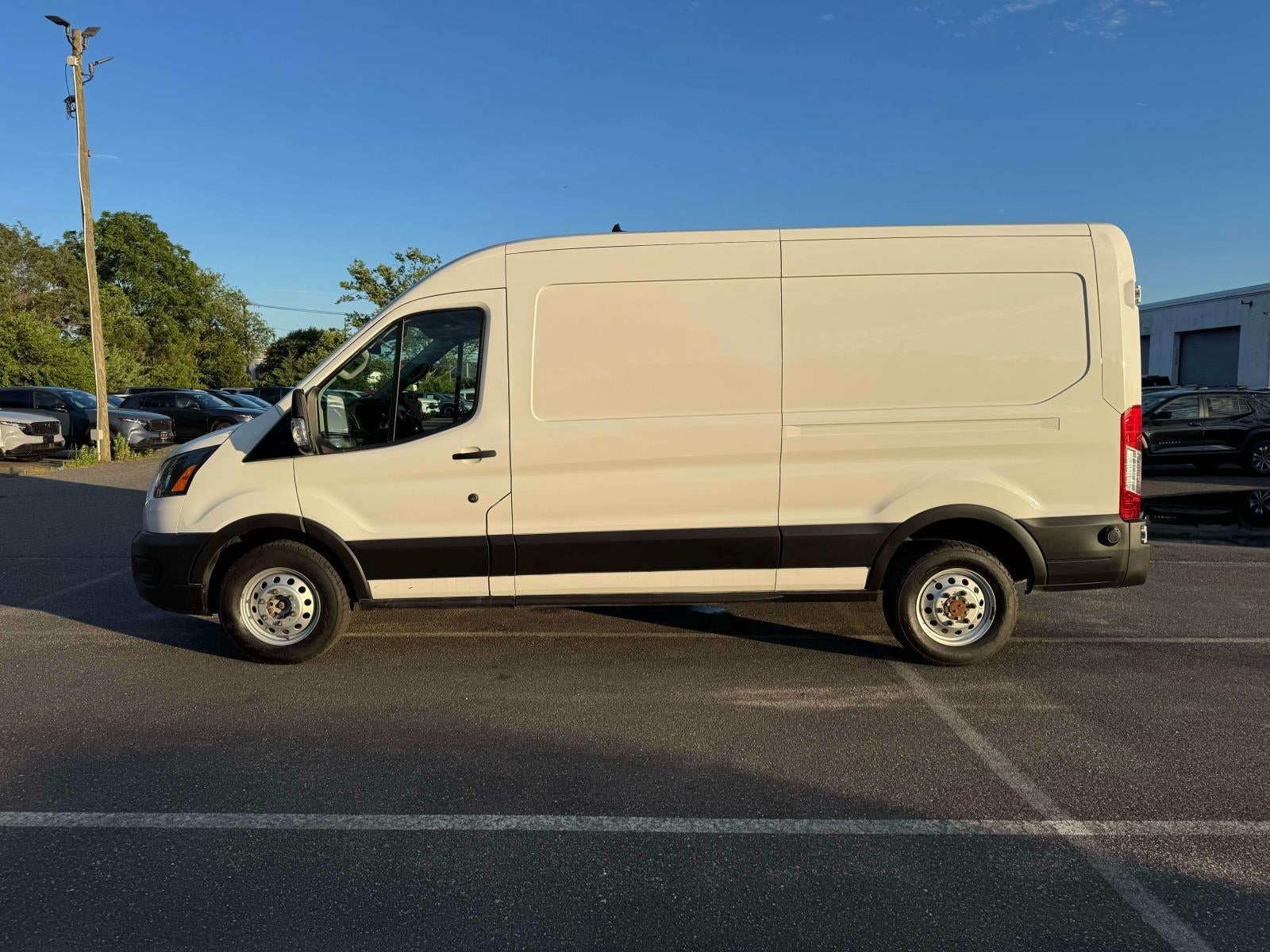 2023 Ford Transit-250 Cargo Base