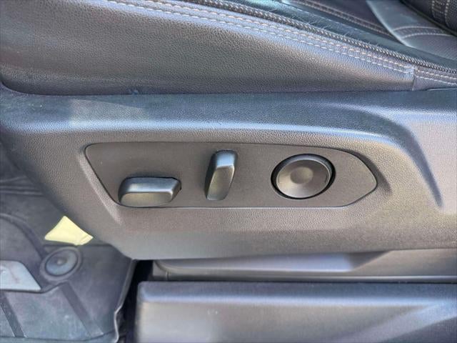 2025 Chevrolet Silverado 3500HD Crew Cab, Long Bed, High Country Dual Rear Wheel, 4WD
