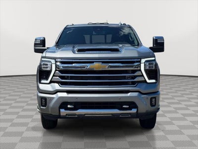 2025 Chevrolet Silverado 3500HD Crew Cab, Long Bed, High Country Dual Rear Wheel, 4WD
