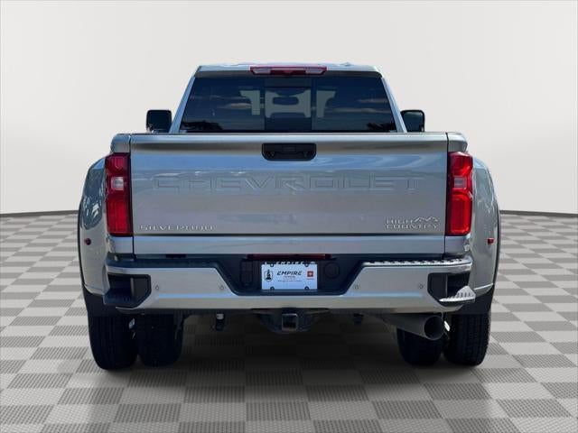 2025 Chevrolet Silverado 3500HD Crew Cab, Long Bed, High Country Dual Rear Wheel, 4WD