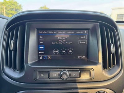 2022 Chevrolet Colorado 4WD Crew Cab Short Box WT