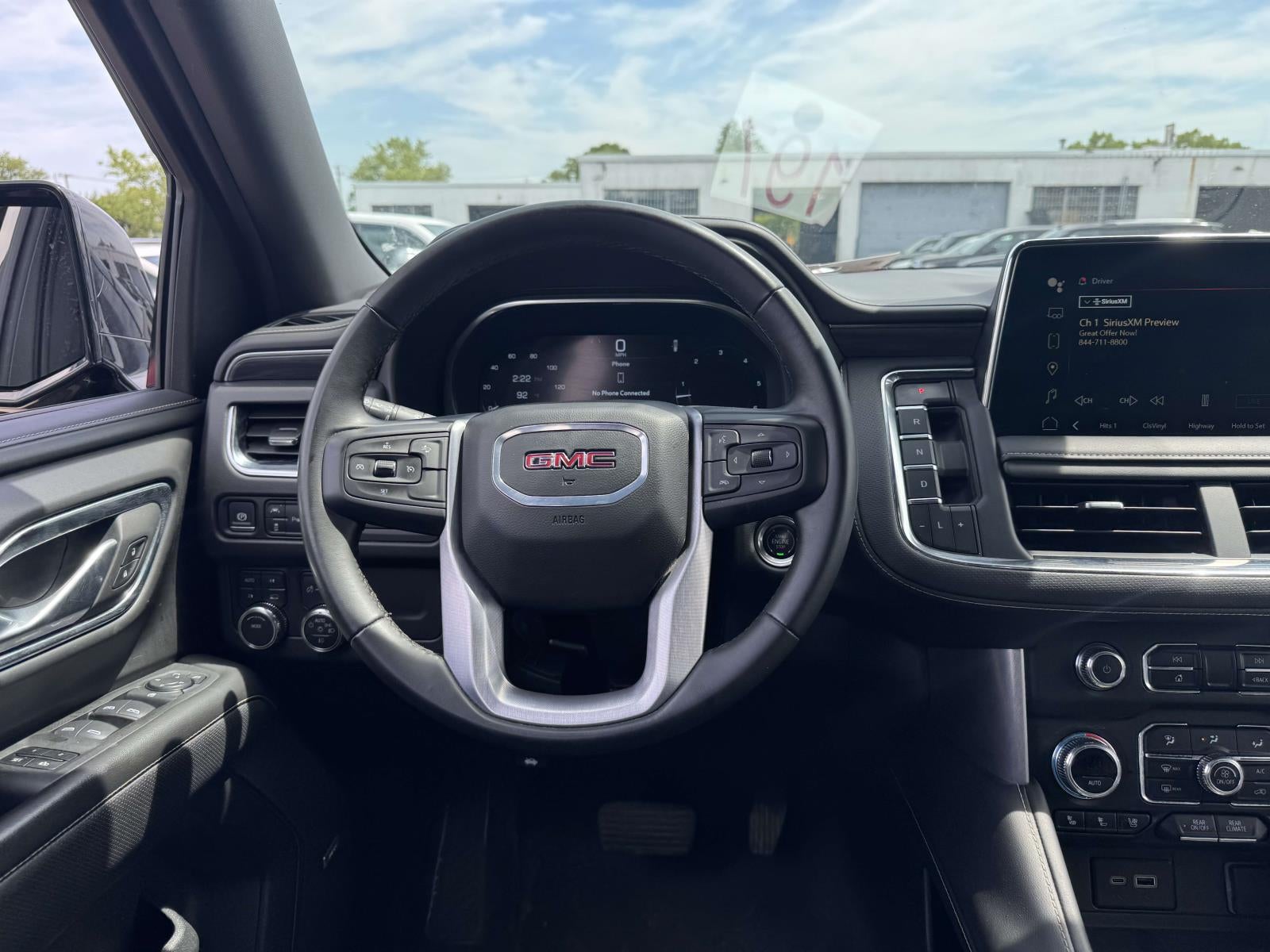 2024 GMC Yukon XL 4WD SLT