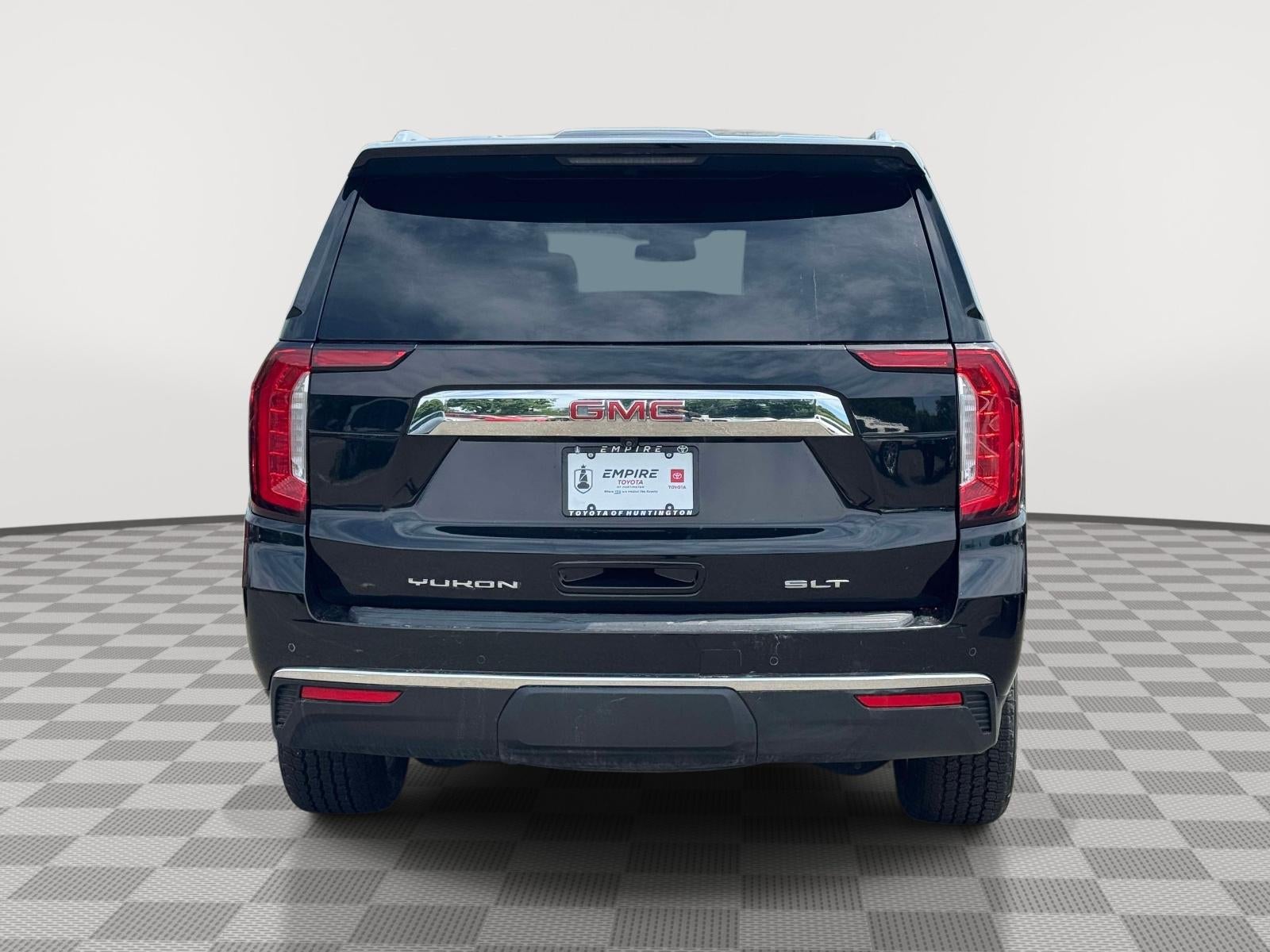 2024 GMC Yukon XL 4WD SLT