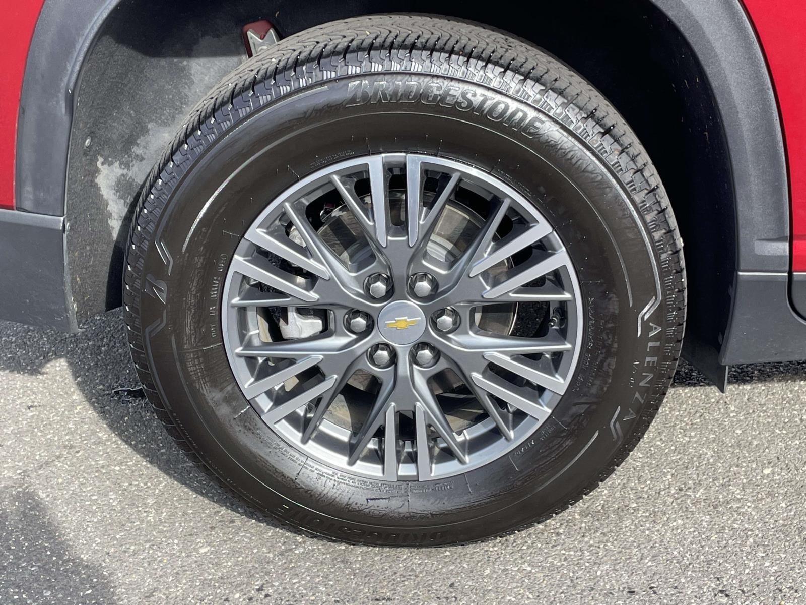 2024 Chevrolet Traverse AWD LT