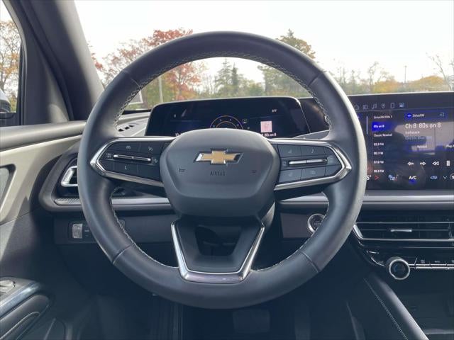 2024 Chevrolet Traverse AWD LT