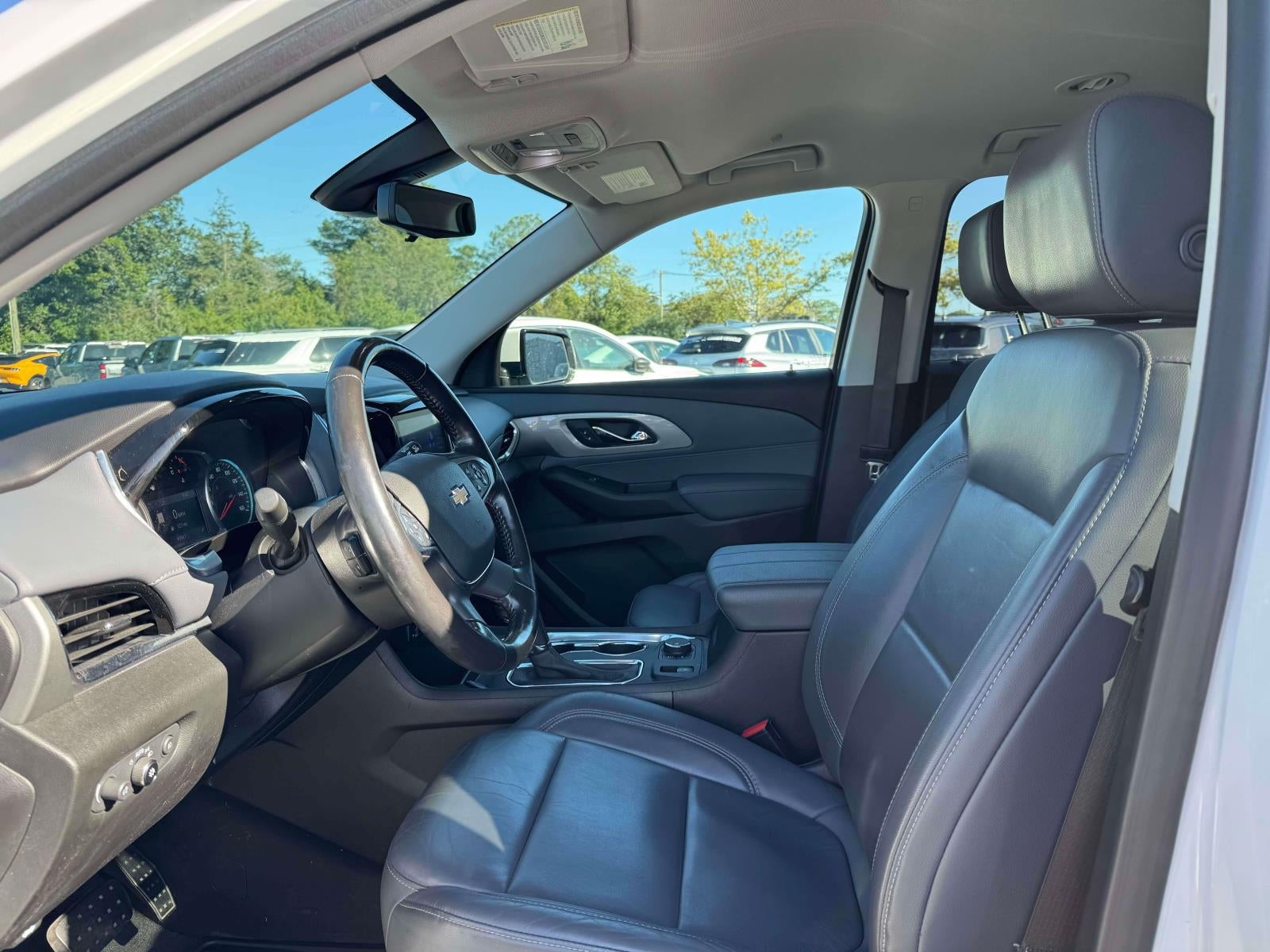 2020 Chevrolet Traverse AWD LT Leather