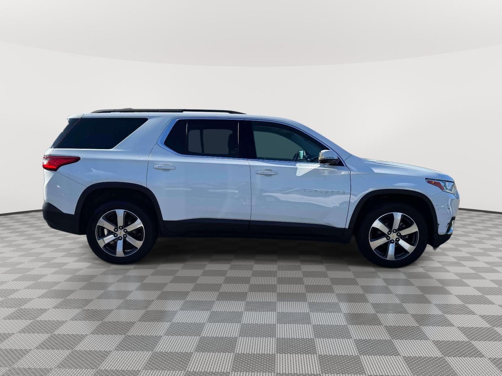 2020 Chevrolet Traverse AWD LT Leather