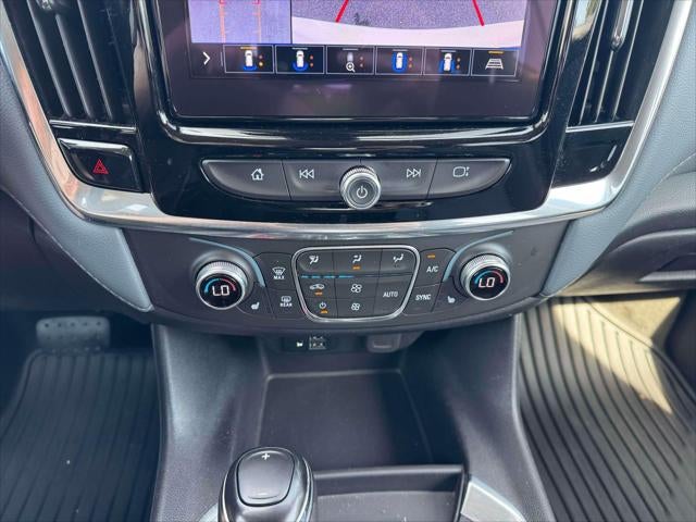 2020 Chevrolet Traverse AWD LT Leather