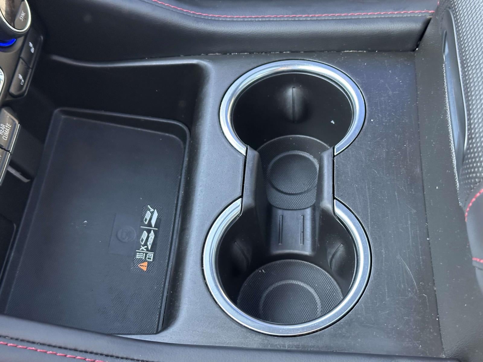 2022 Chevrolet Suburban 4WD RST