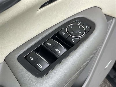 2022 Cadillac XT5 AWD Premium Luxury