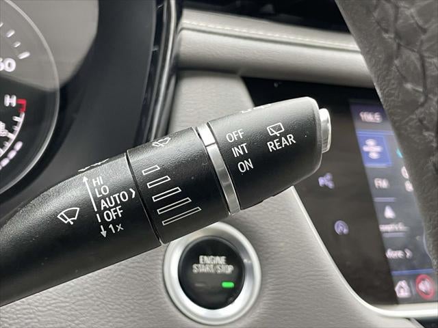 2022 Cadillac XT5 AWD Premium Luxury