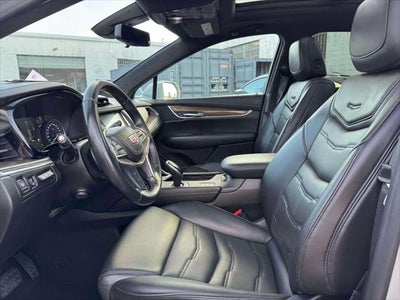 2019 Cadillac XT5 Platinum