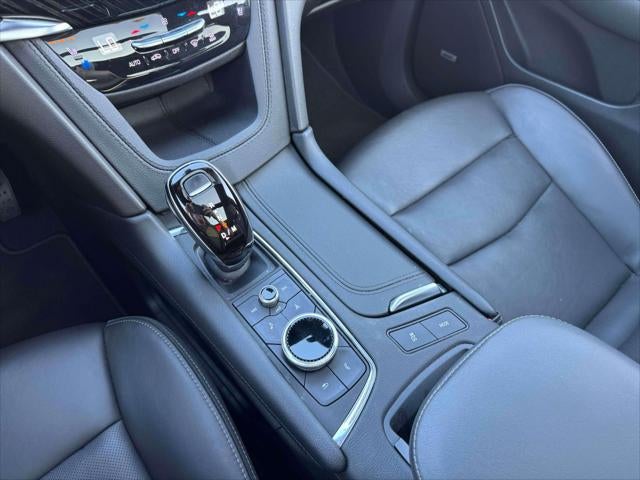 2023 Cadillac XT6 AWD Premium Luxury