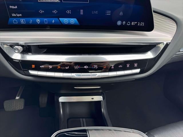 2023 Cadillac LYRIQ RWD Luxury