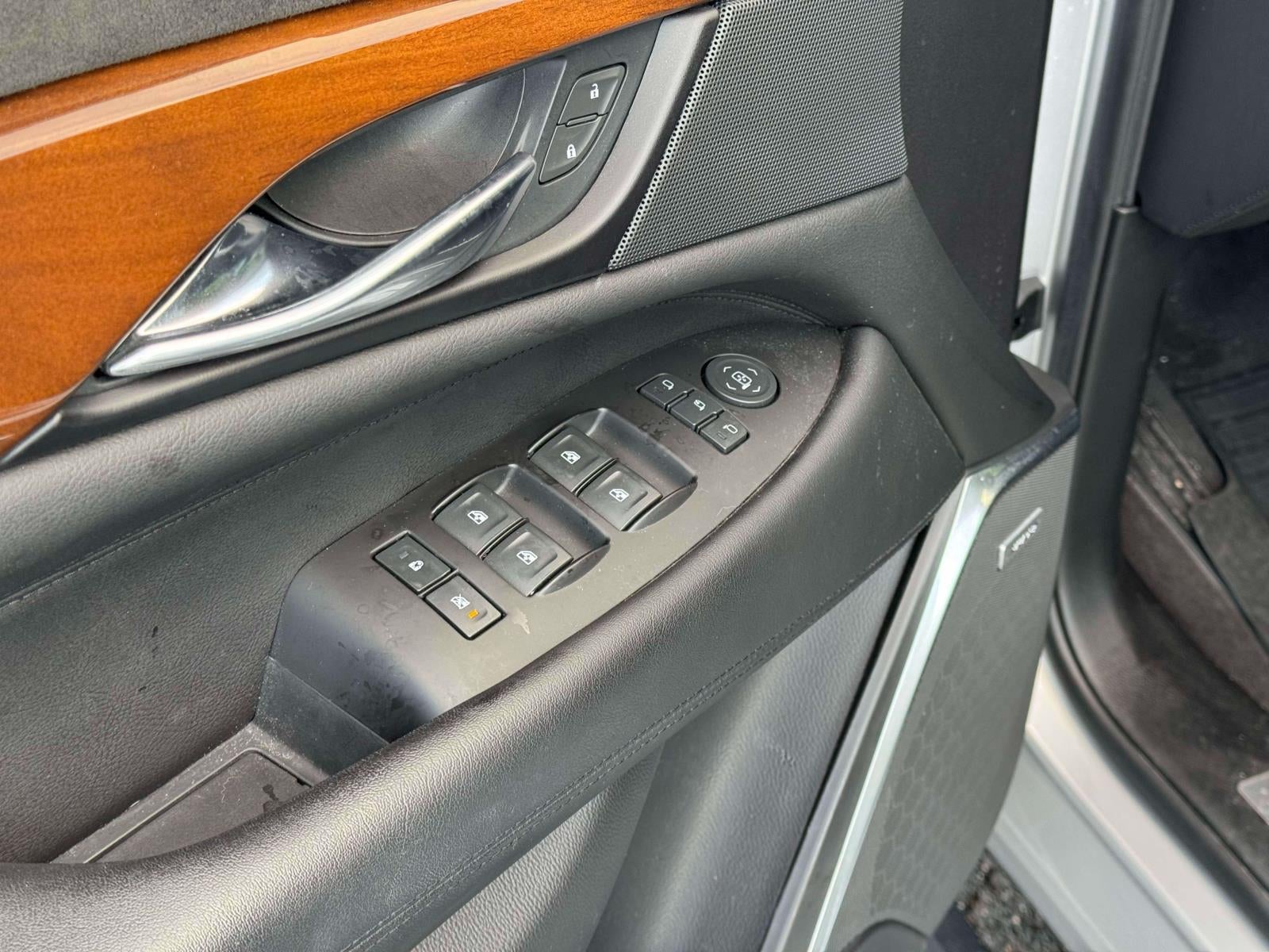 2020 Cadillac Escalade 4WD Premium Luxury
