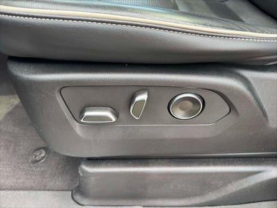 2023 Cadillac Escalade ESV 4WD Premium Luxury