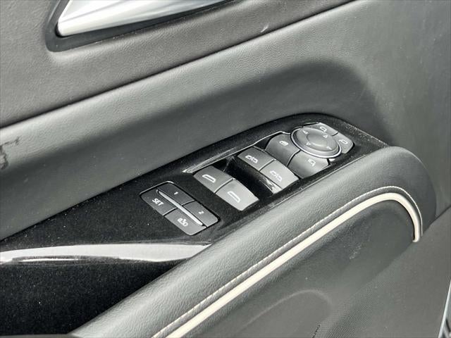 2023 Cadillac Escalade ESV 4WD Premium Luxury