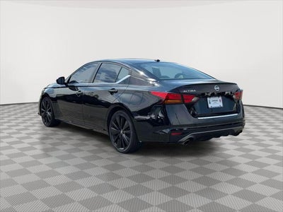 2022 Nissan Altima SR FWD