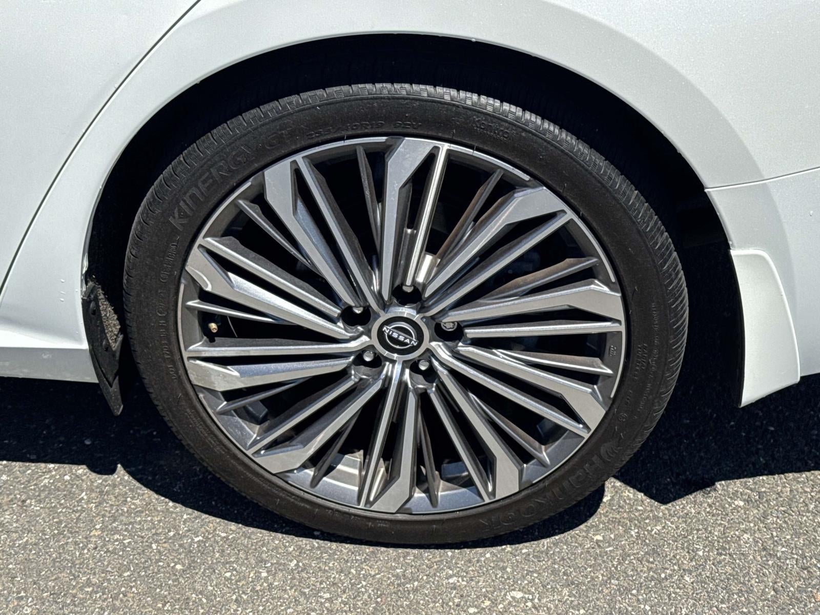 2023 Nissan Altima SL FWD