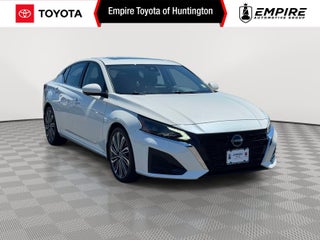 2023 Nissan Altima SL FWD
