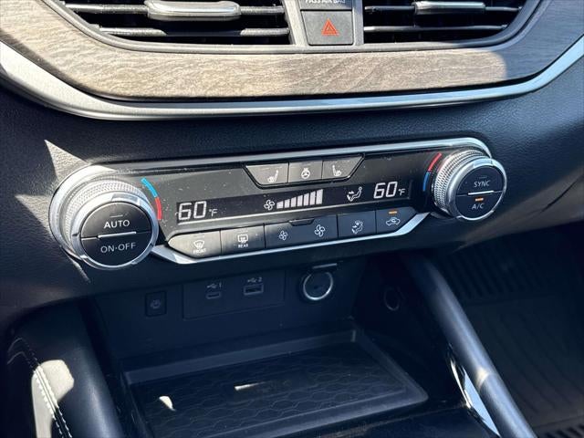 2023 Nissan Altima SL FWD