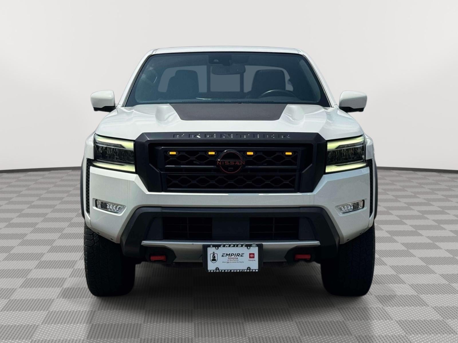 2022 Nissan Frontier Crew Cab PRO-4X 4x4