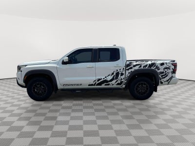 2022 Nissan Frontier Crew Cab PRO-4X 4x4
