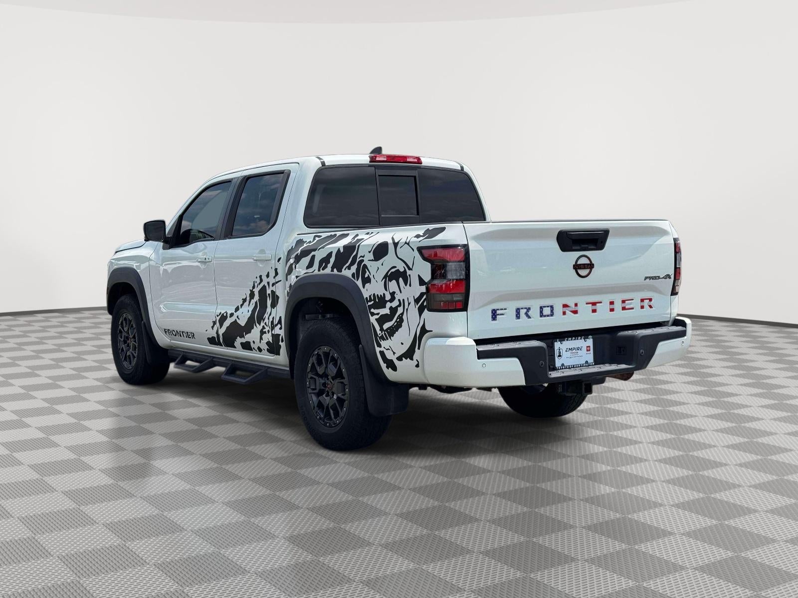 2022 Nissan Frontier Crew Cab PRO-4X 4x4