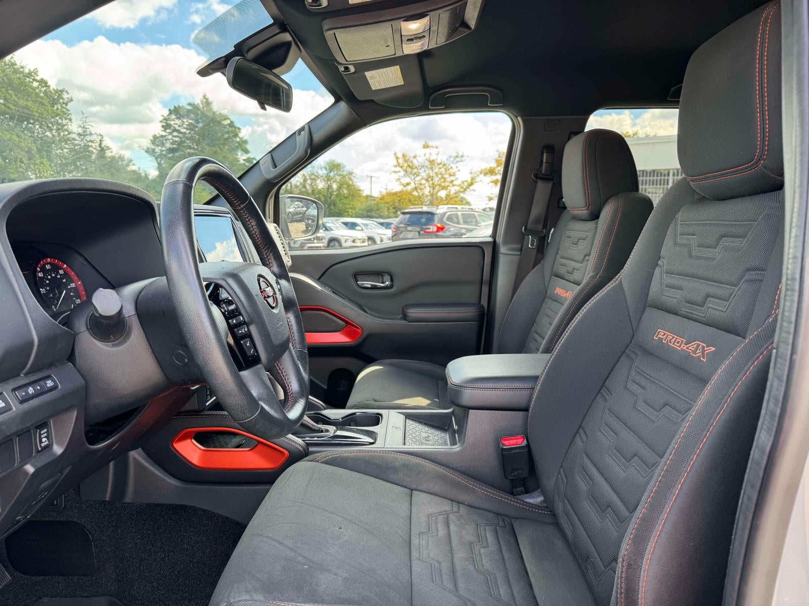 2023 Nissan Frontier Crew Cab PRO-4X 4x4
