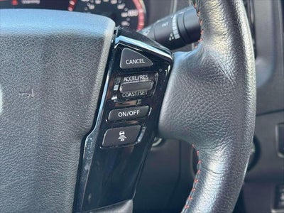 2023 Nissan Frontier Crew Cab PRO-4X 4x4